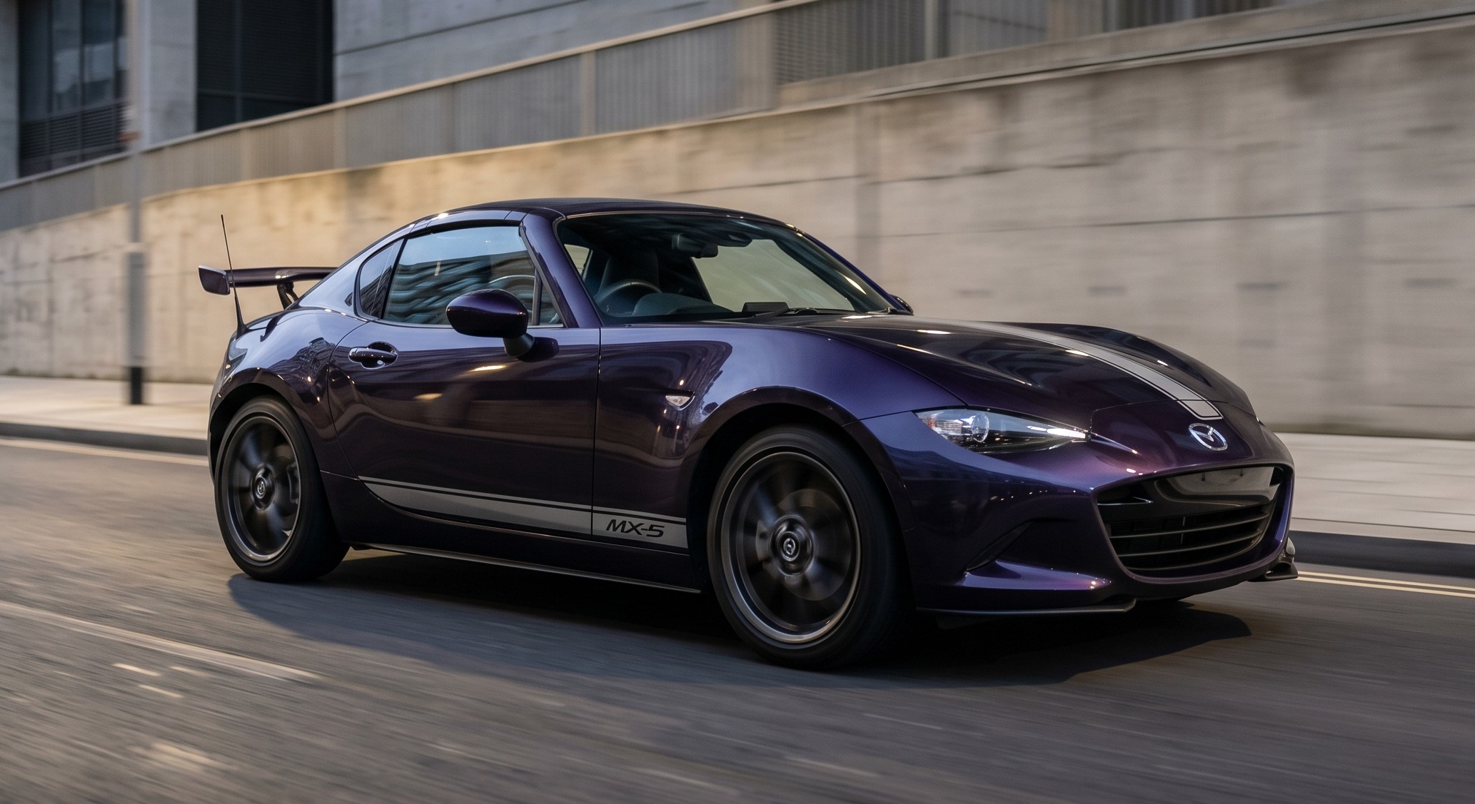 プロフェッショナルカーラッピング