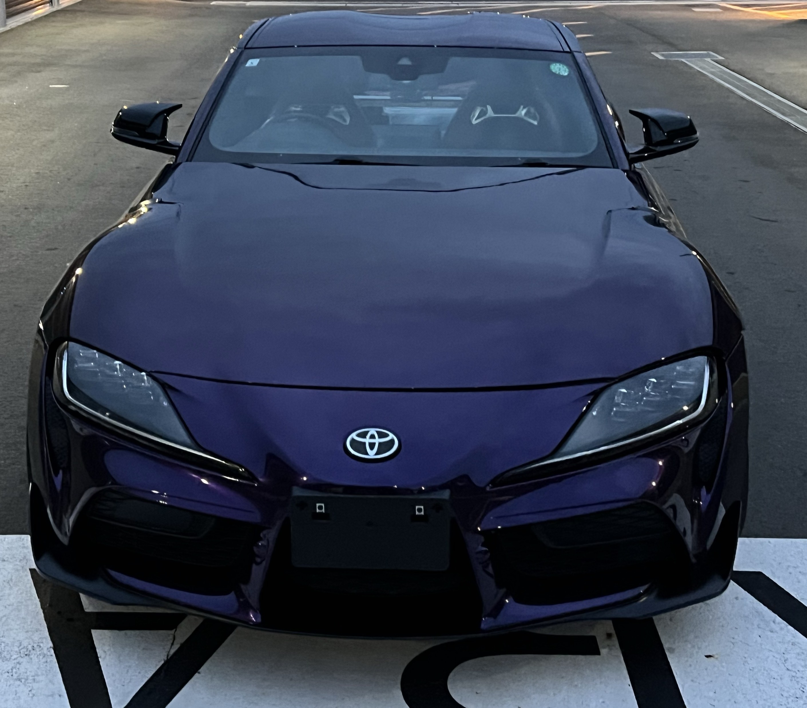 GR Supra ミッドナイトパープルラッピング